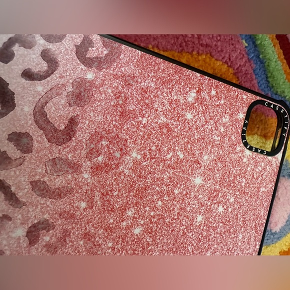 Apple iPad 10.9-inch CASETiFY cover - Picture 4 of 7